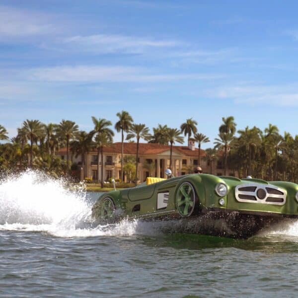 series m green image 4